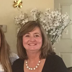 Meet your Posher, Carolyn